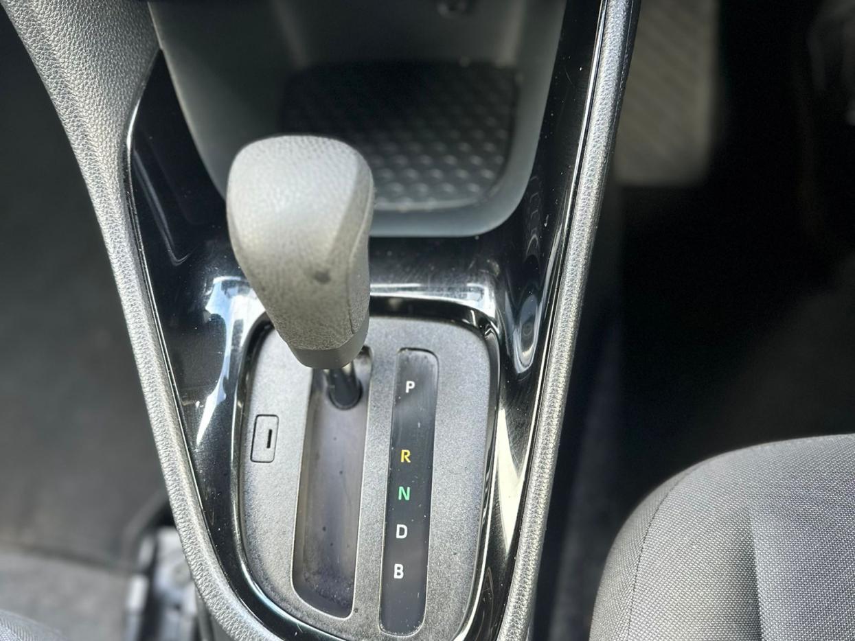 Used Toyota Yaris for sale - 77837374: Photo 13