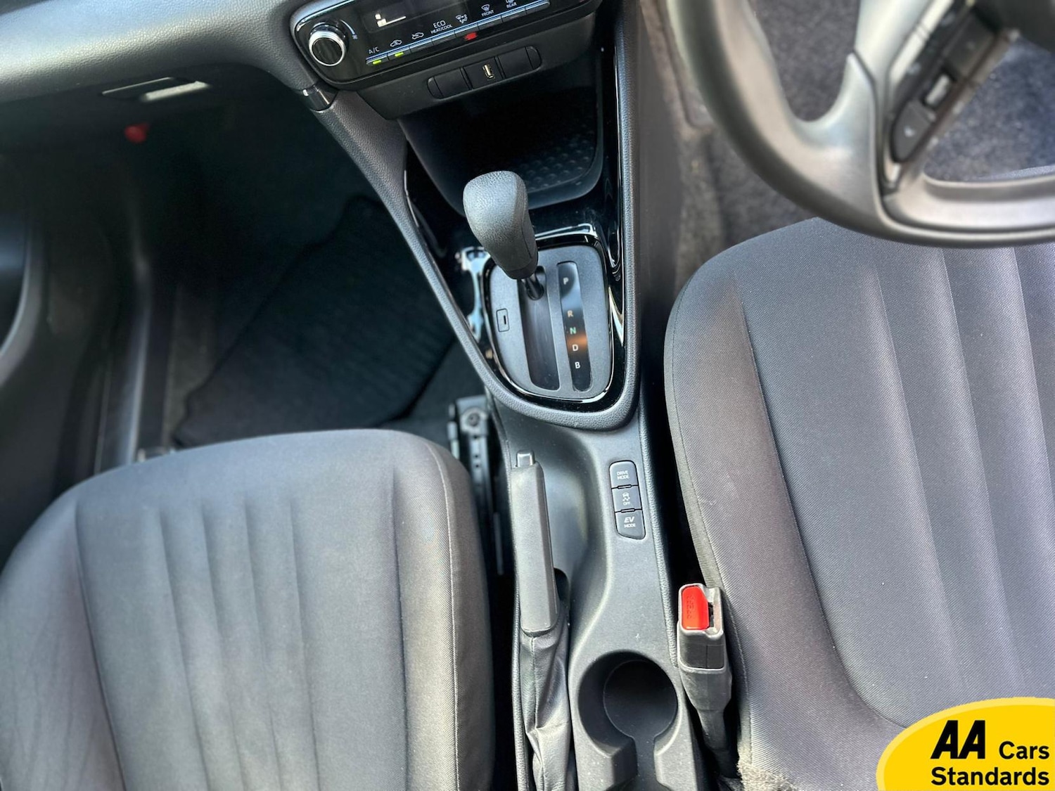 Used Toyota Yaris for sale - 77837374: Photo 25