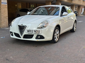 Used Alfa Romeo Giulietta 2012 for sale - 79459990: Photo
