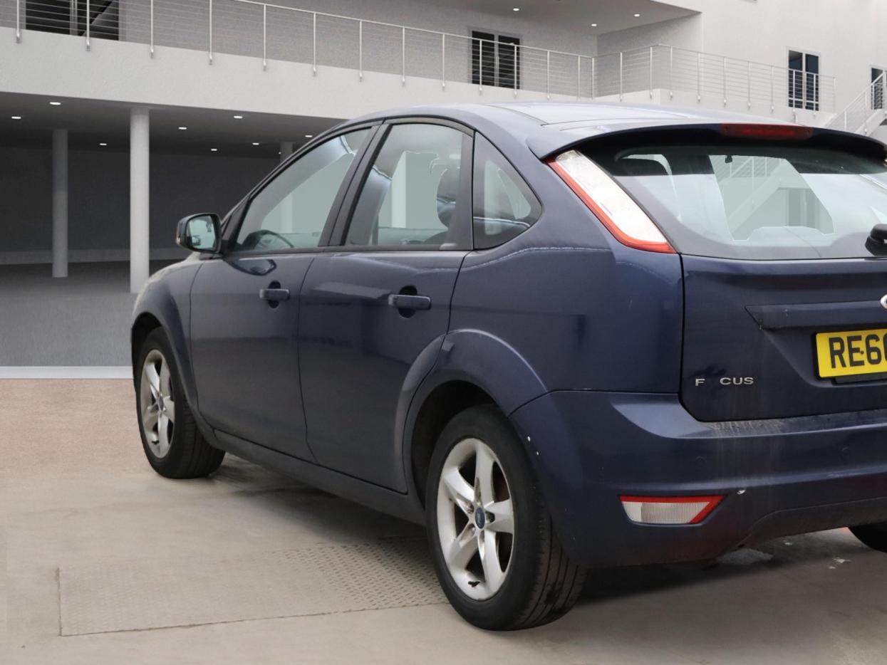 Used Ford Focus 2010 for sale - 78085651: Photo 3