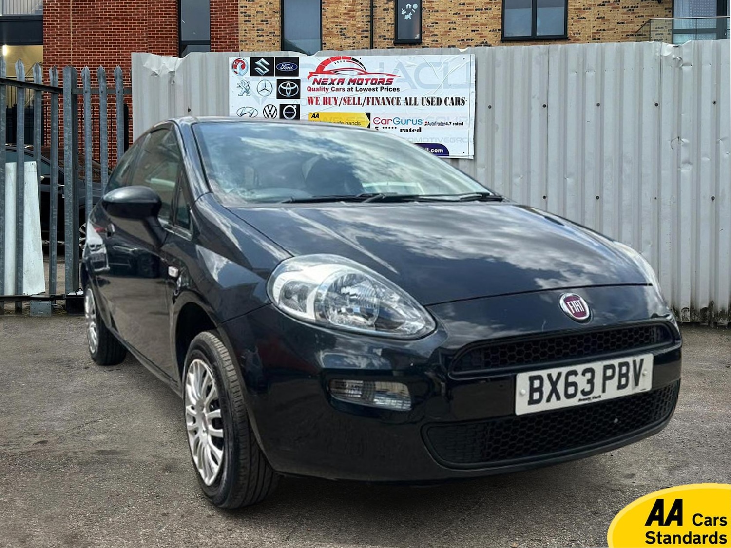 Used Fiat Punto 2013 for sale - 77456702: Photo 2