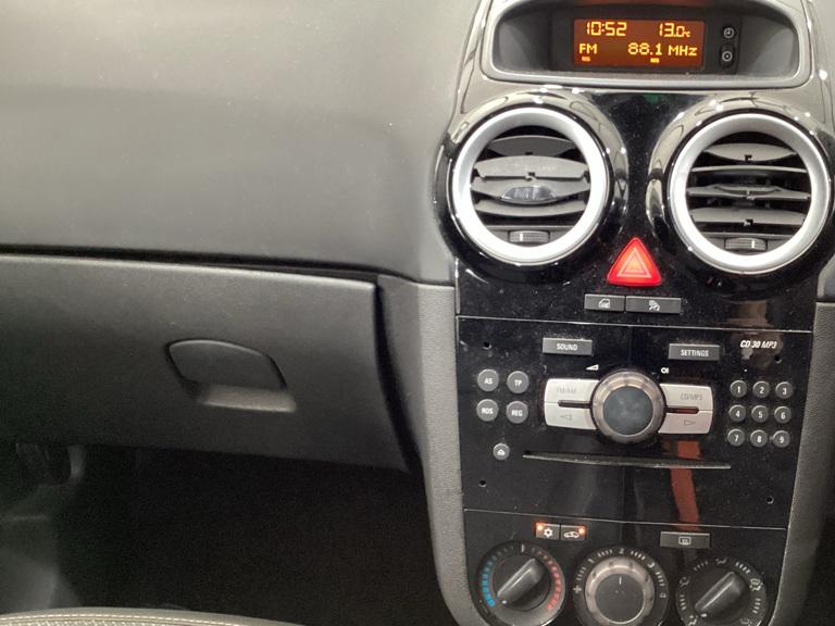 Used Vauxhall Corsa 2008 for sale - 77975652: Photo 11