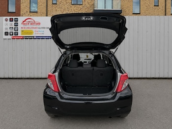 Used Toyota Yaris 2024 for sale - 78821204: Photo