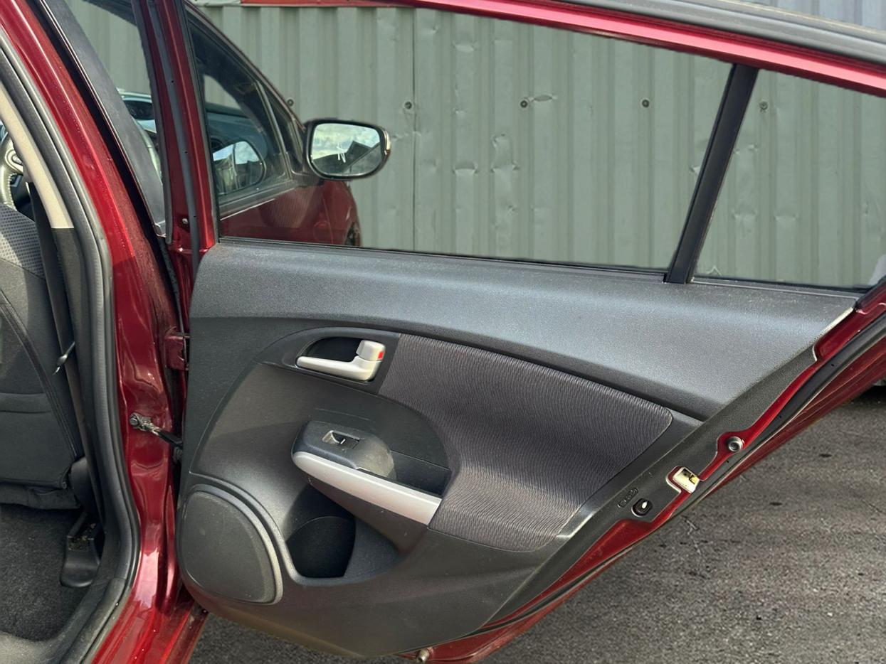 Used Honda Insight 2011 for sale - 77456717: Photo 19