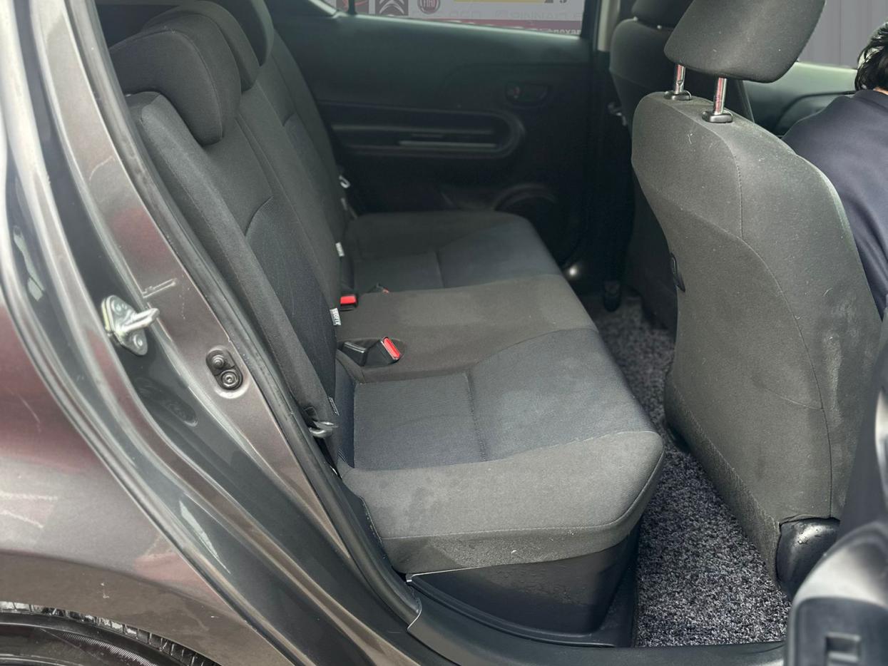 Used Toyota Yaris for sale - 77819146: Photo 27