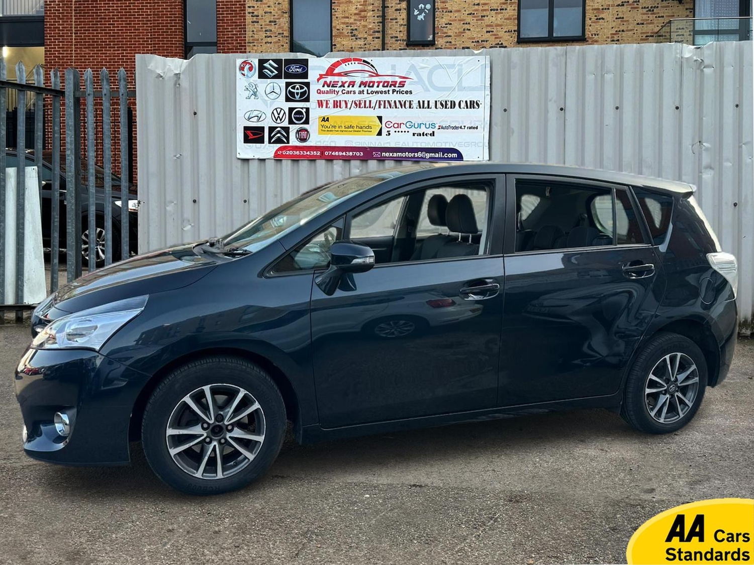 Used Toyota Verso 2014 for sale - 78176440: Photo 25