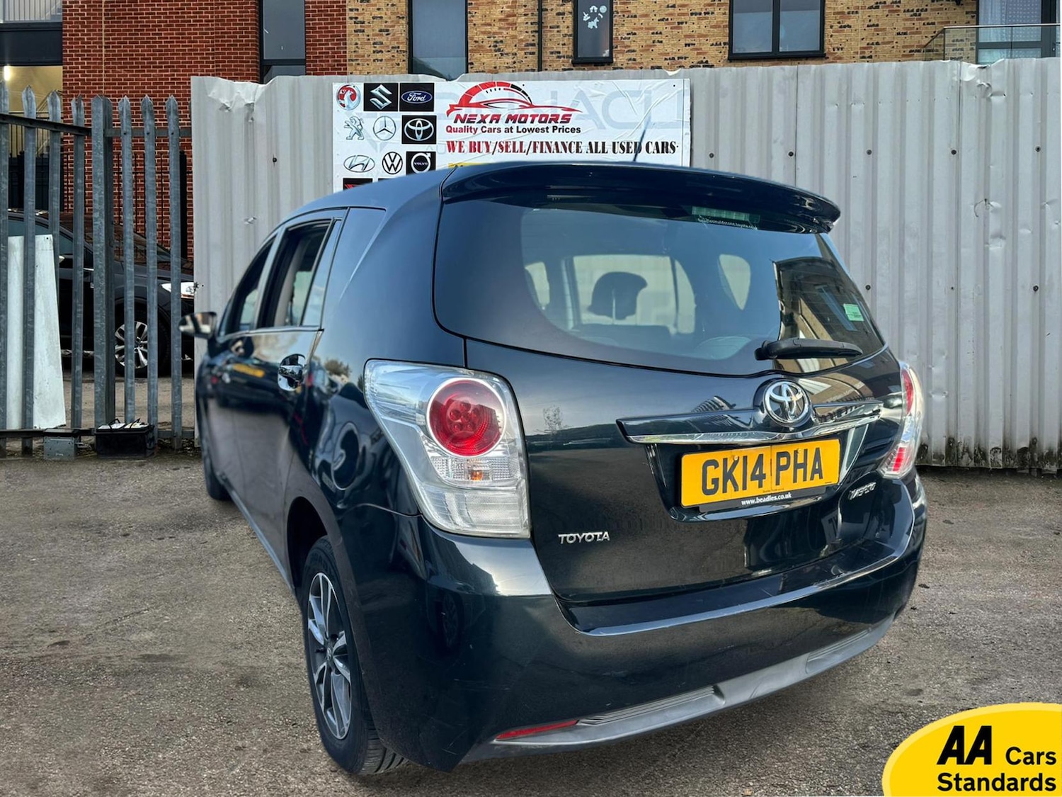 Used Toyota Verso 2014 for sale - 78176440: Photo 3