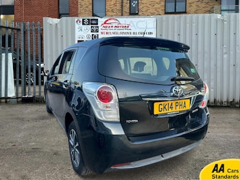 Used Toyota Verso 2014 for sale - 78176440: Photo