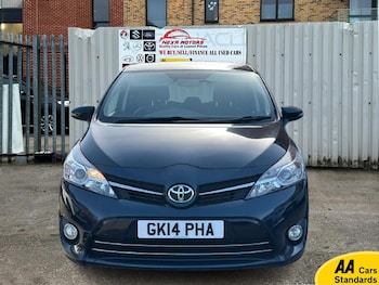 Used Toyota Verso 2014 for sale - 78176440: Photo