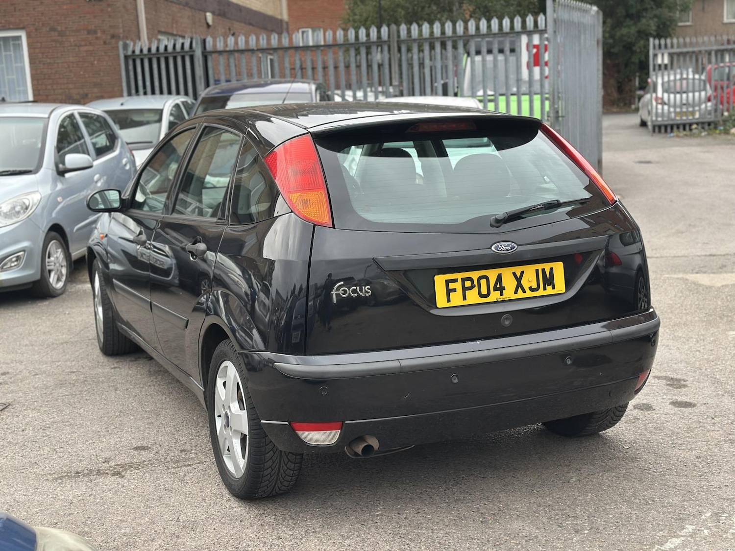 Used Ford Focus 2004 for sale - 77456691: Photo 3