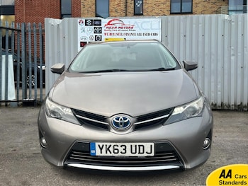 Toyota Auris feature image