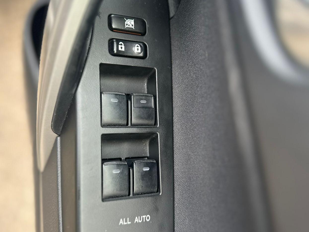 Used Toyota Auris 2013 for sale - 77975644: Photo 24