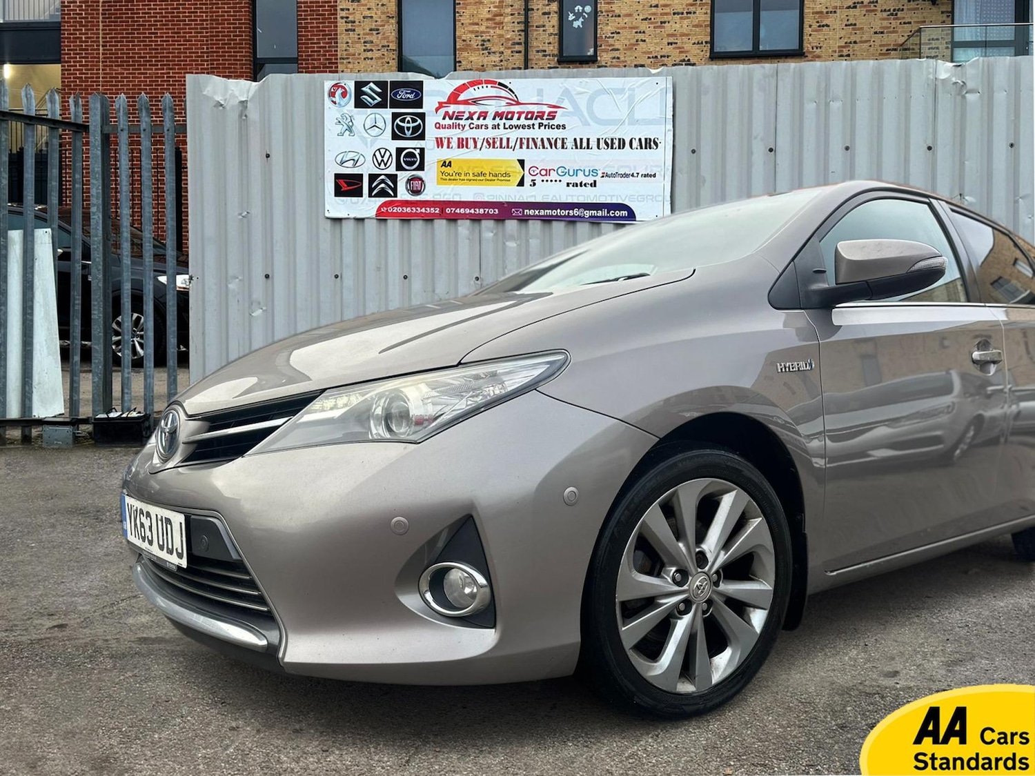 Used Toyota Auris 2013 for sale - 77975644: Photo 3