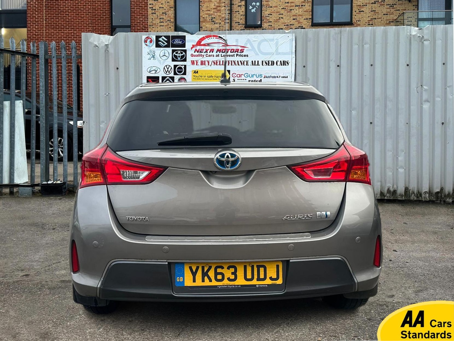 Used Toyota Auris 2013 for sale - 77975644: Photo 5