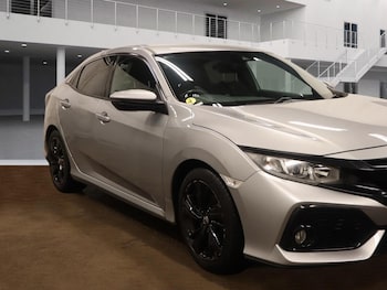 Used Honda Civic 2017 for sale - 77662149: Photo