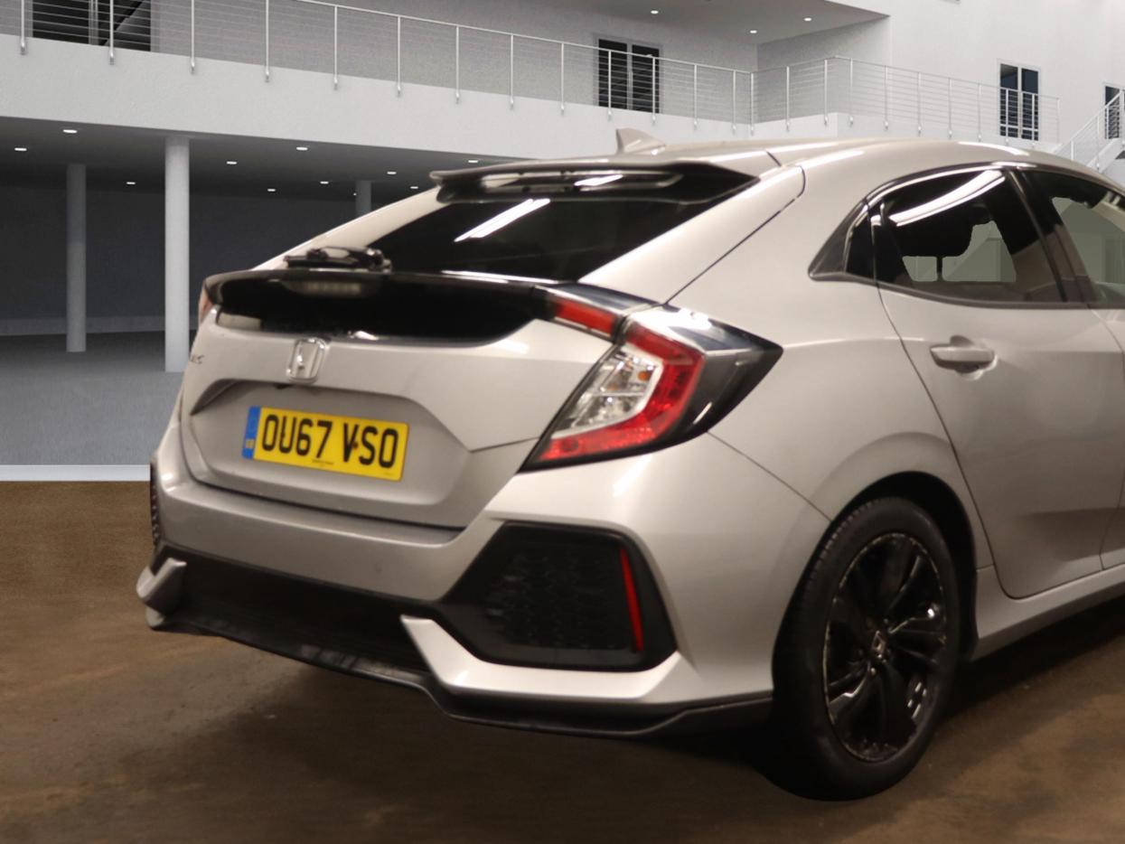 Used Honda Civic 2017 for sale - 77662149: Photo 5