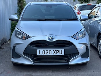 Used Toyota Yaris 2020 for sale - 79365554: Photo