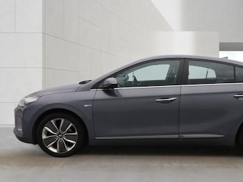 Used Hyundai IONIQ 2017 for sale - 78775882: Photo