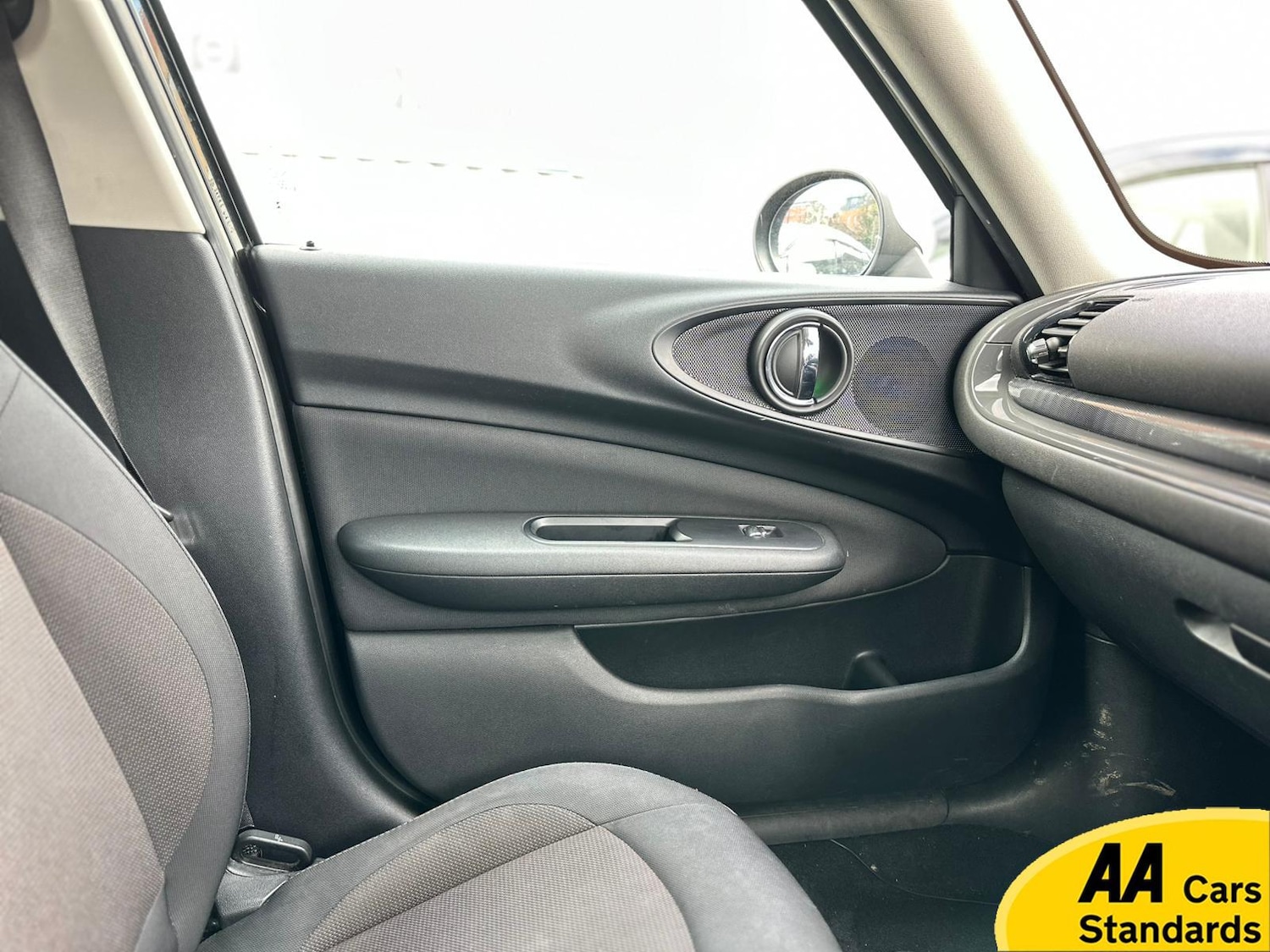 Used MINI Clubman 2017 for sale - 77662152: Photo 19