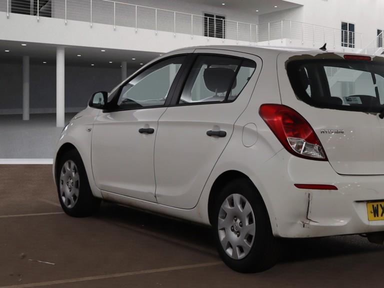 Used Hyundai i20 2013 for sale - 77456689: Photo 3