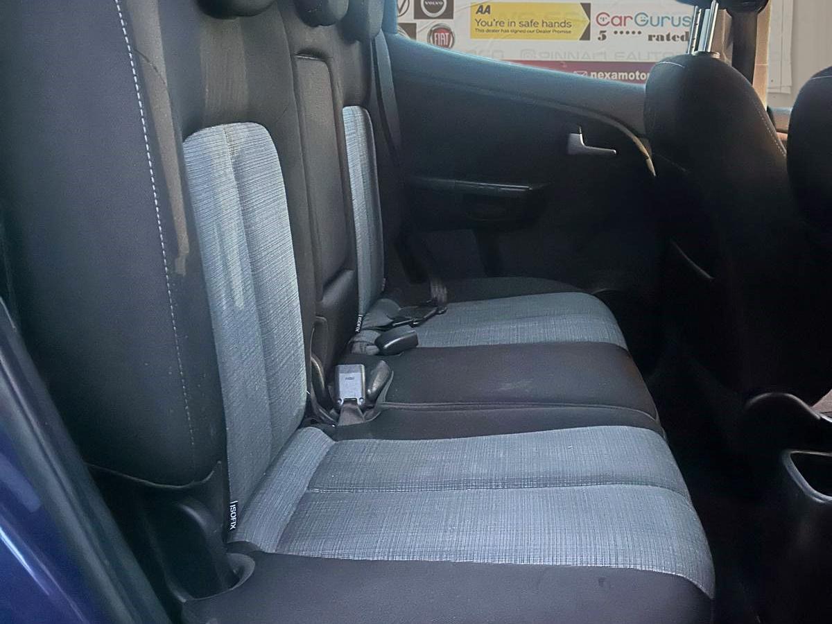 Used Kia Venga 2011 for sale - 77456667: Photo 10