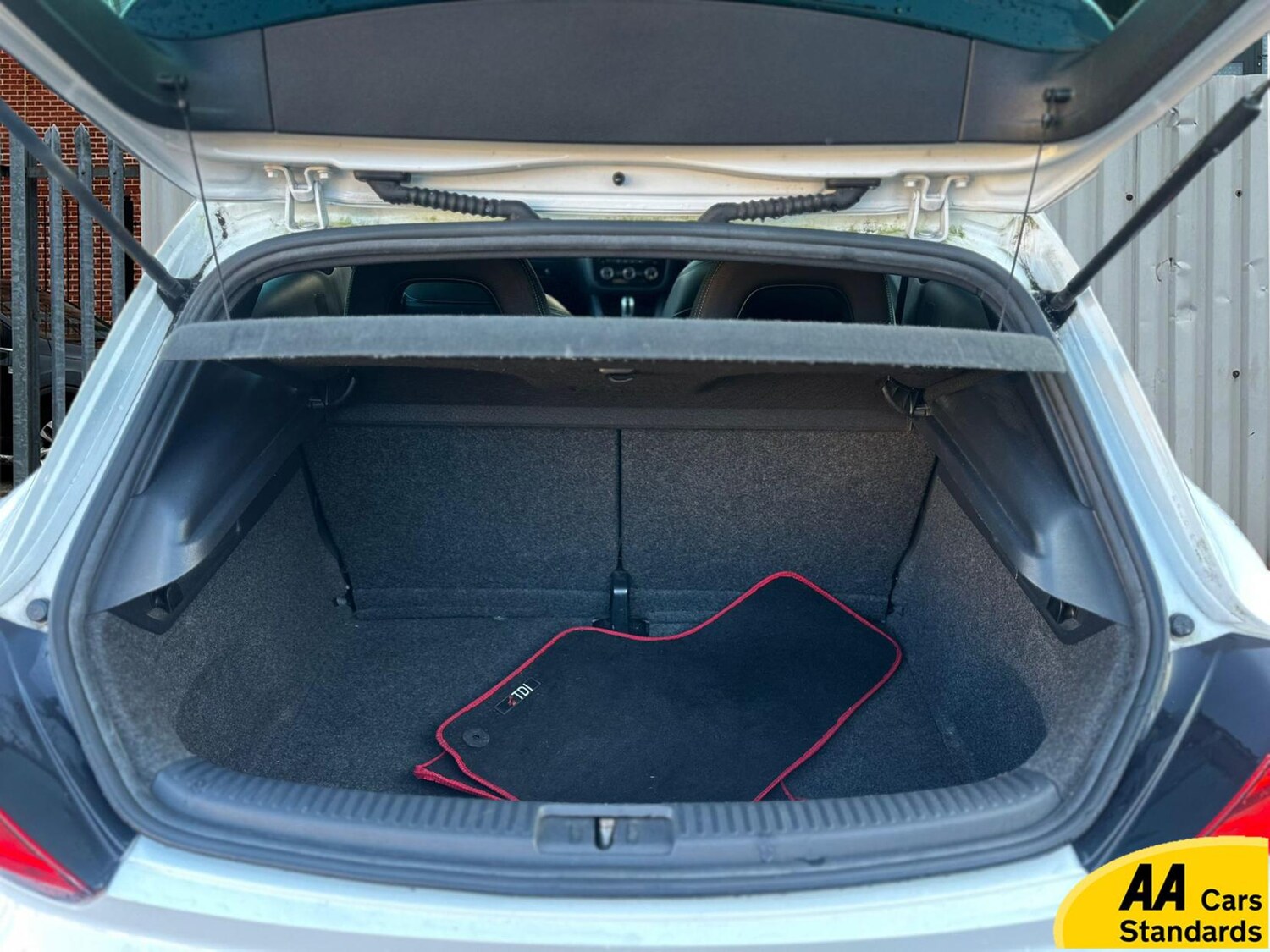 Used Volkswagen Scirocco 2016 for sale - 77456725: Photo 16