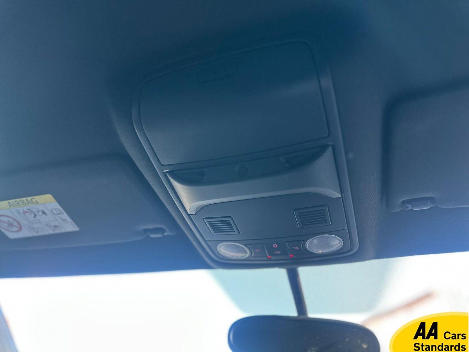 Used Volkswagen Scirocco 2016 for sale - 77456725: Photo 23