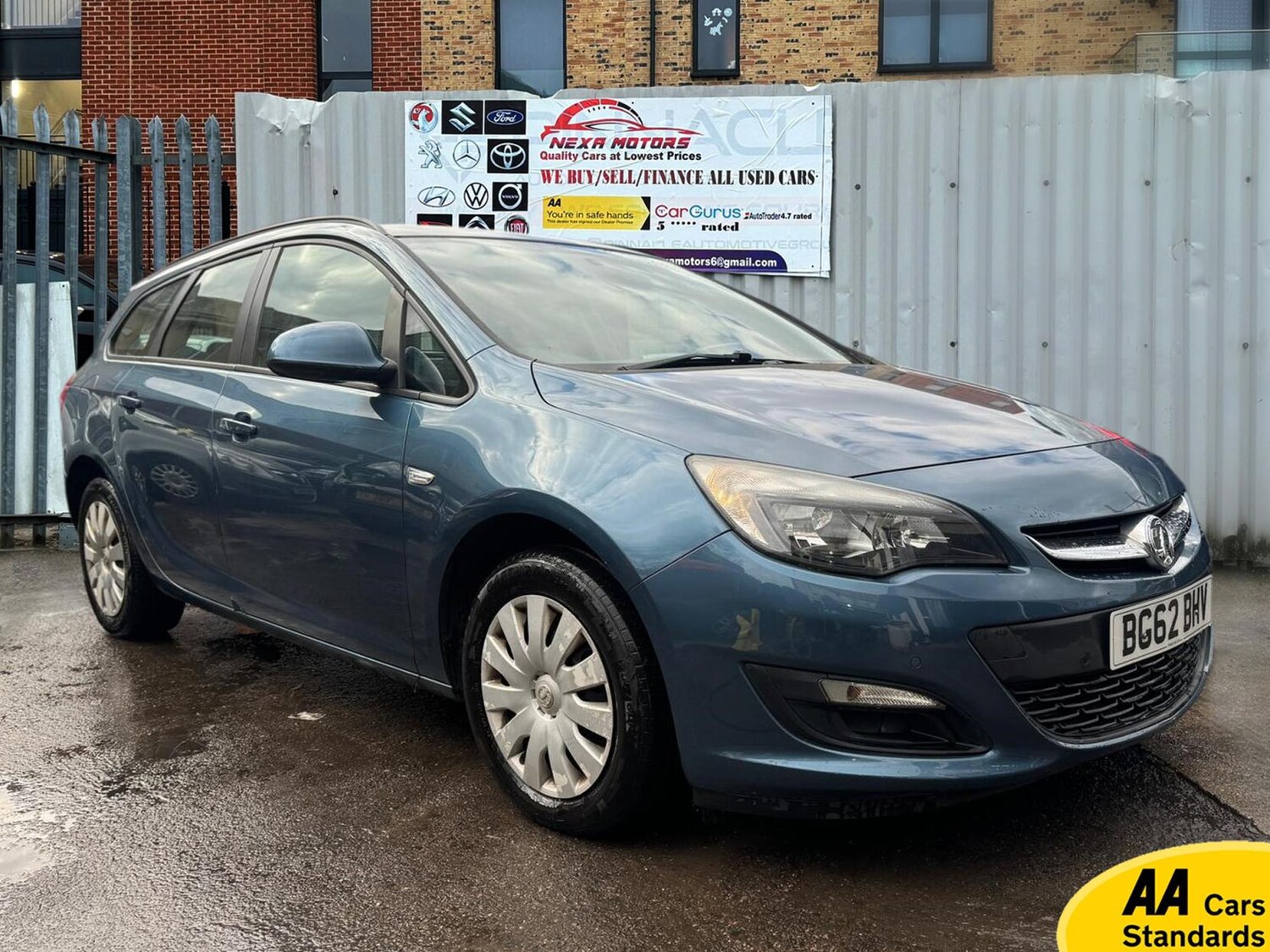 Used Vauxhall Astra 2012 for sale - 77456692: Photo 10