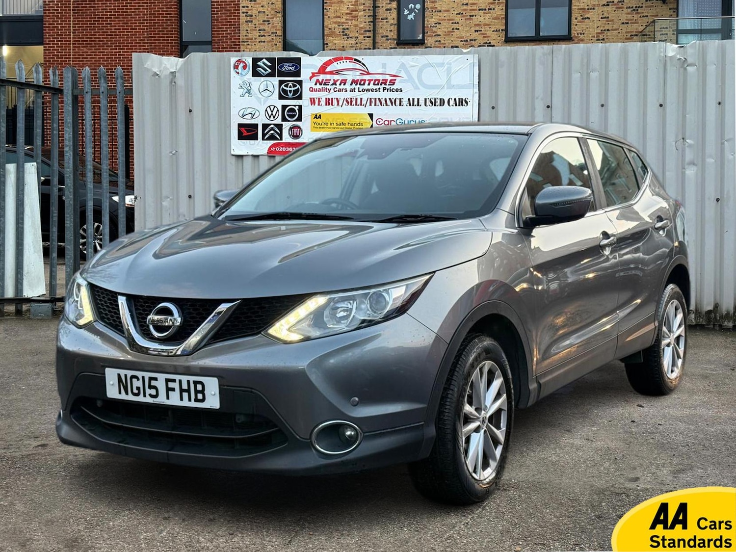 Used Nissan Qashqai 2015 for sale - 78025645: Photo 2