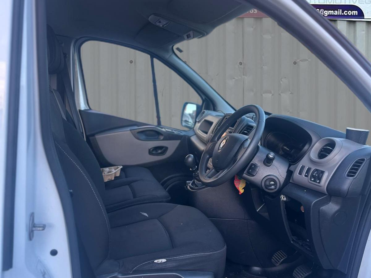 Used Renault Trafic 2017 for sale - 77456744: Photo 13