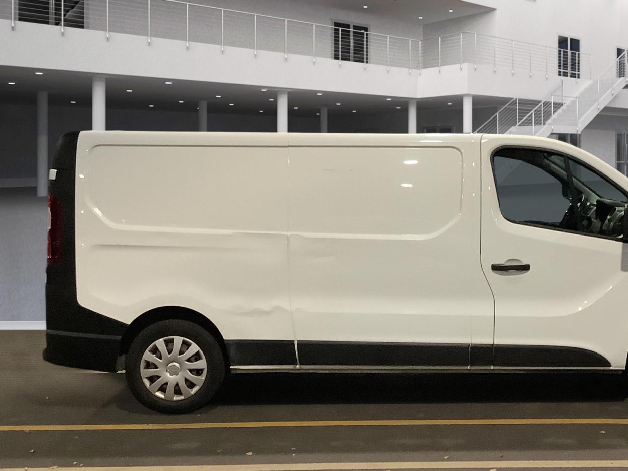 Used Renault Trafic 2017 for sale - 77456744: Photo 22
