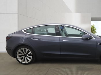 Used Tesla Model 3 2020 for sale - 79417508: Photo