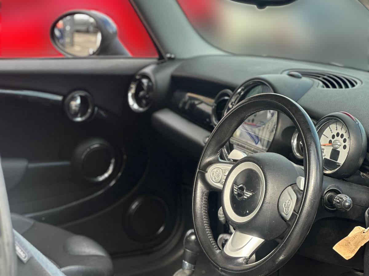 Used MINI Hatch 2010 for sale - 78011242: Photo 22