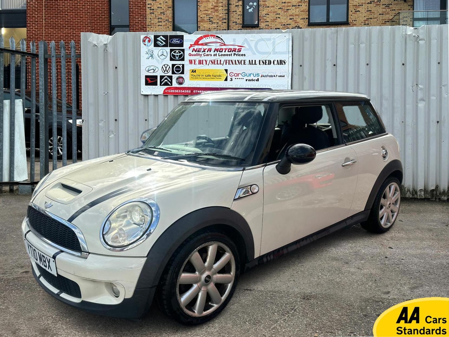 Used MINI Hatch 2010 for sale - 78011242: Photo 3