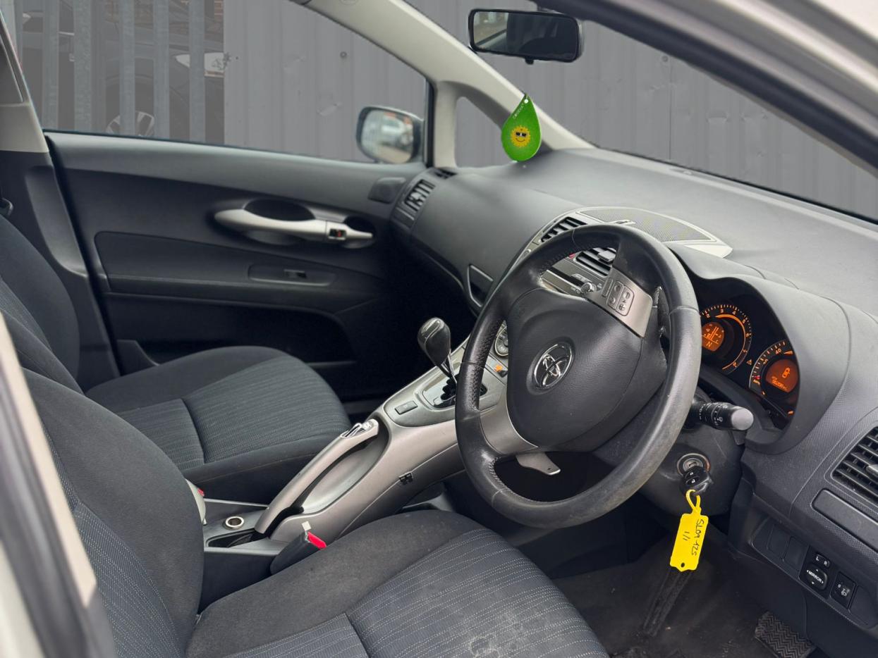 Used Toyota Auris 2009 for sale - 77662150: Photo 18