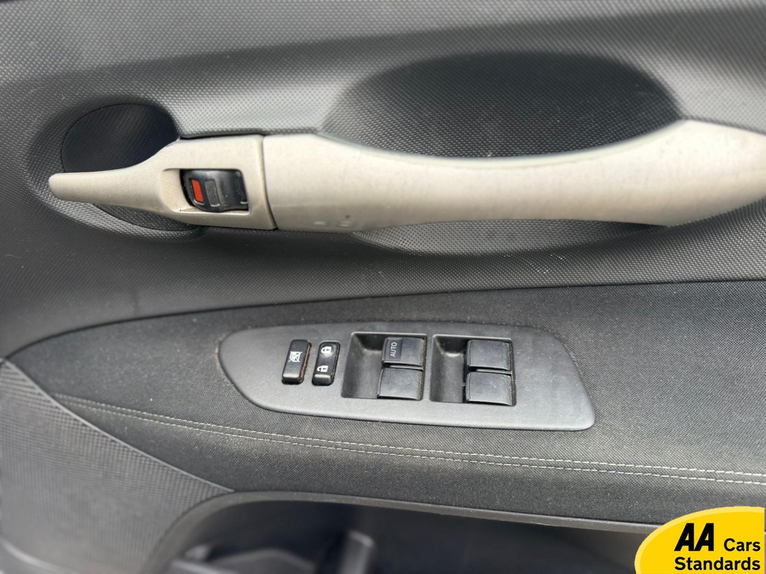 Used Toyota Auris 2009 for sale - 77662150: Photo 19