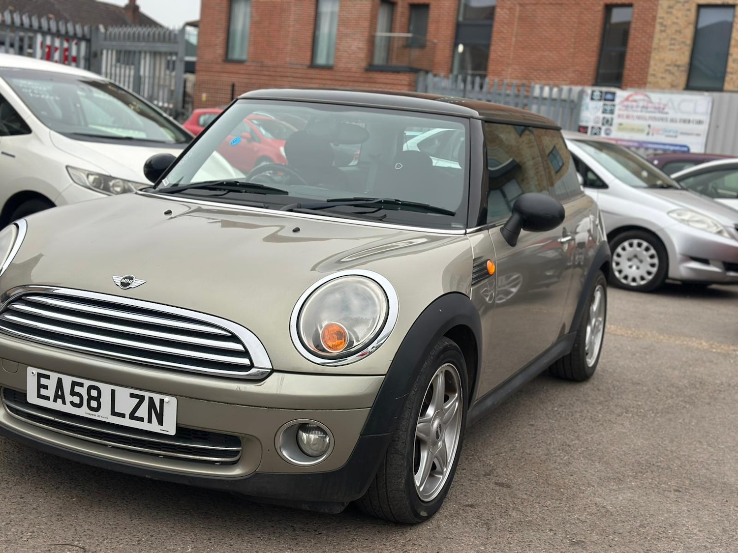 Used MINI Hatch 2008 for sale - 77778708: Photo 3