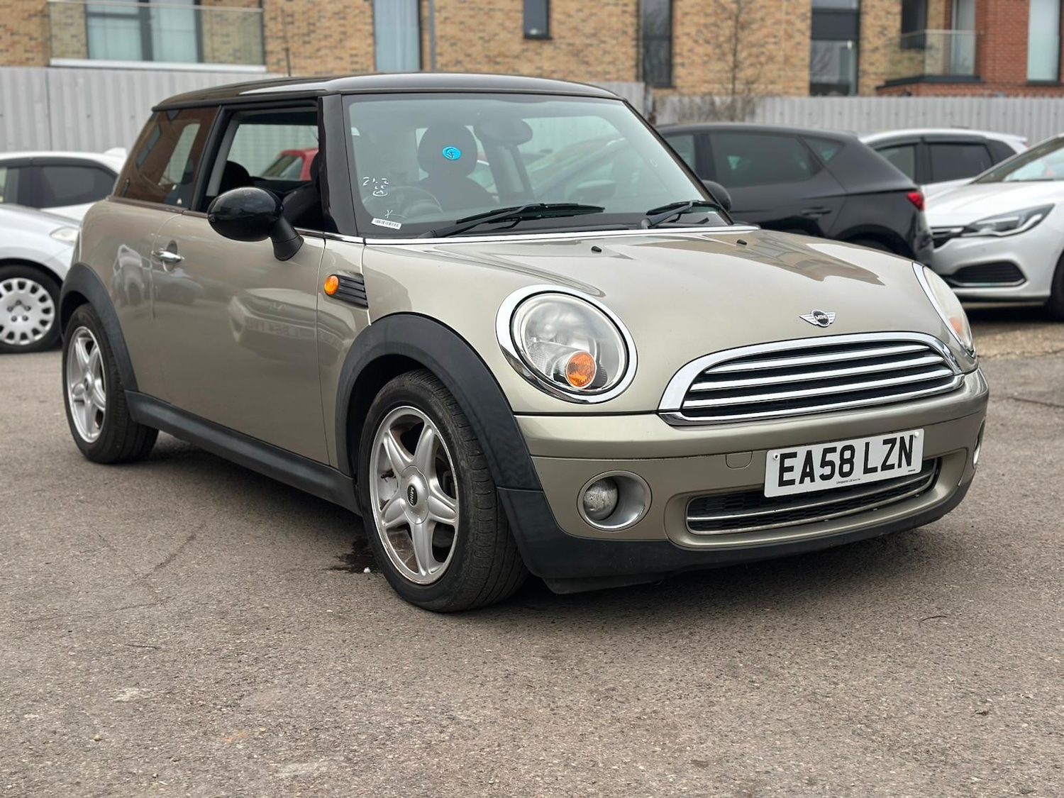 Used MINI Hatch 2008 for sale - 77778708: Photo 4
