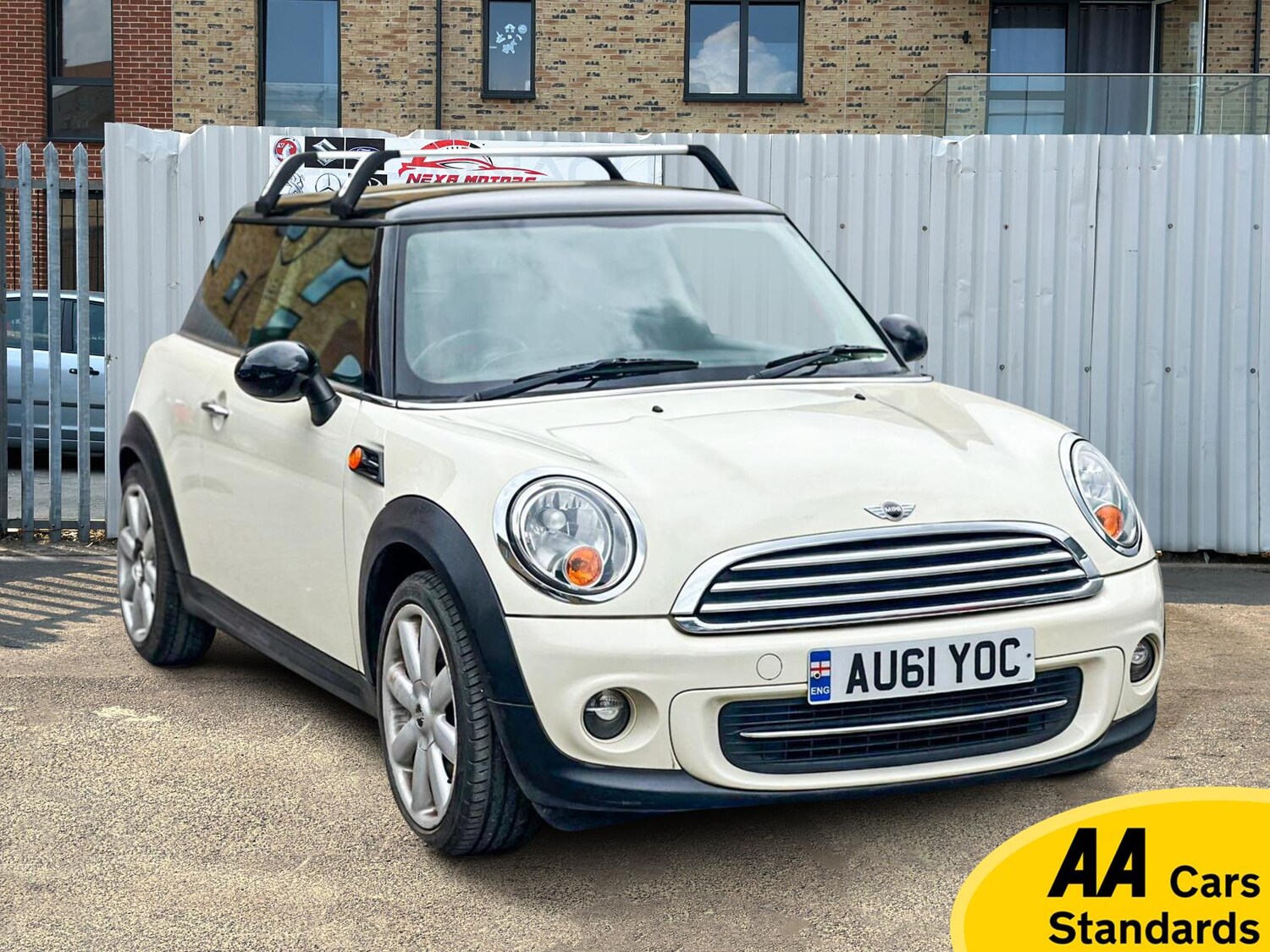 Used MINI Hatch 2011 for sale - 77456674: Photo 11