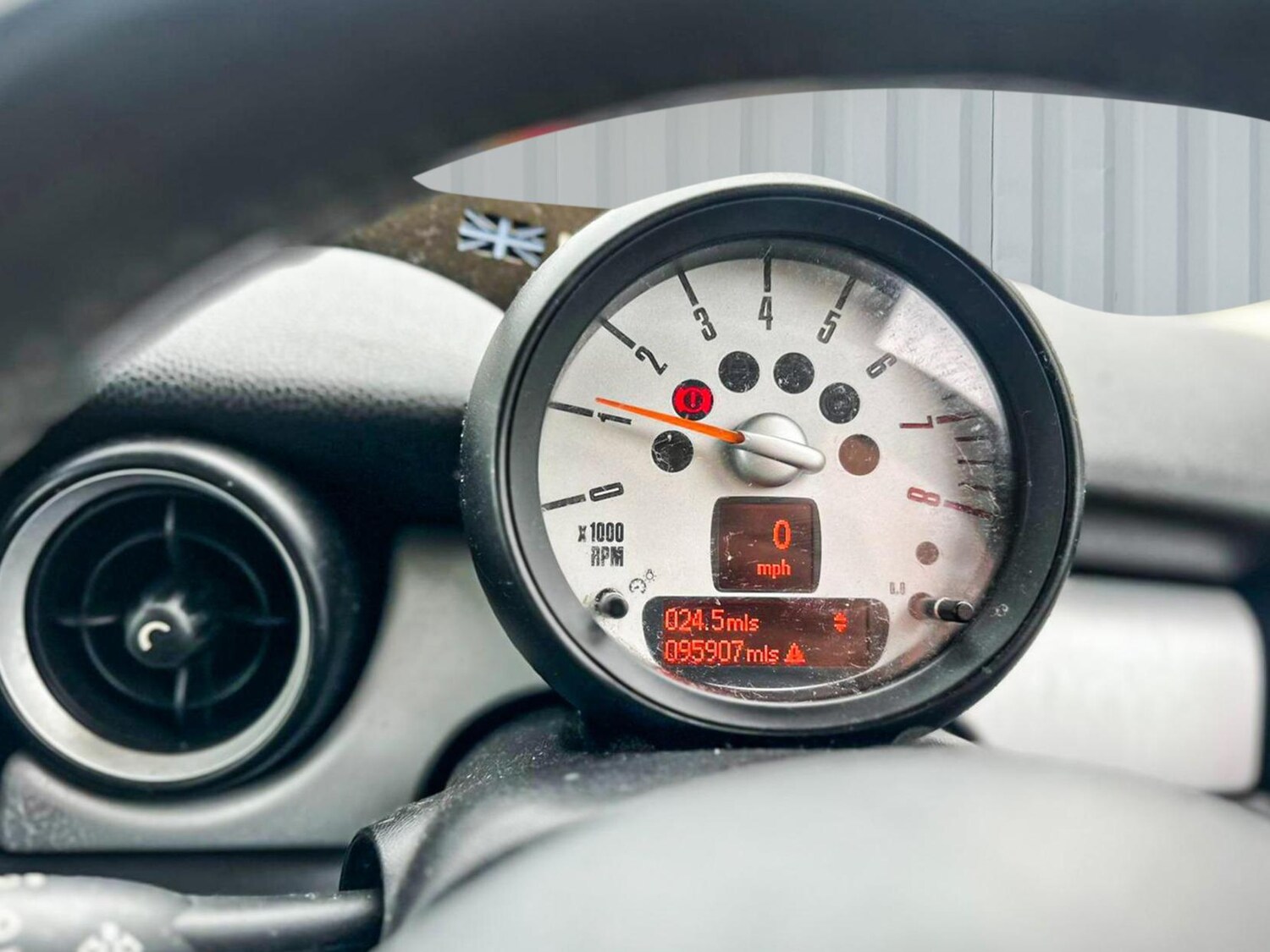 Used MINI Hatch 2011 for sale - 77456674: Photo 15