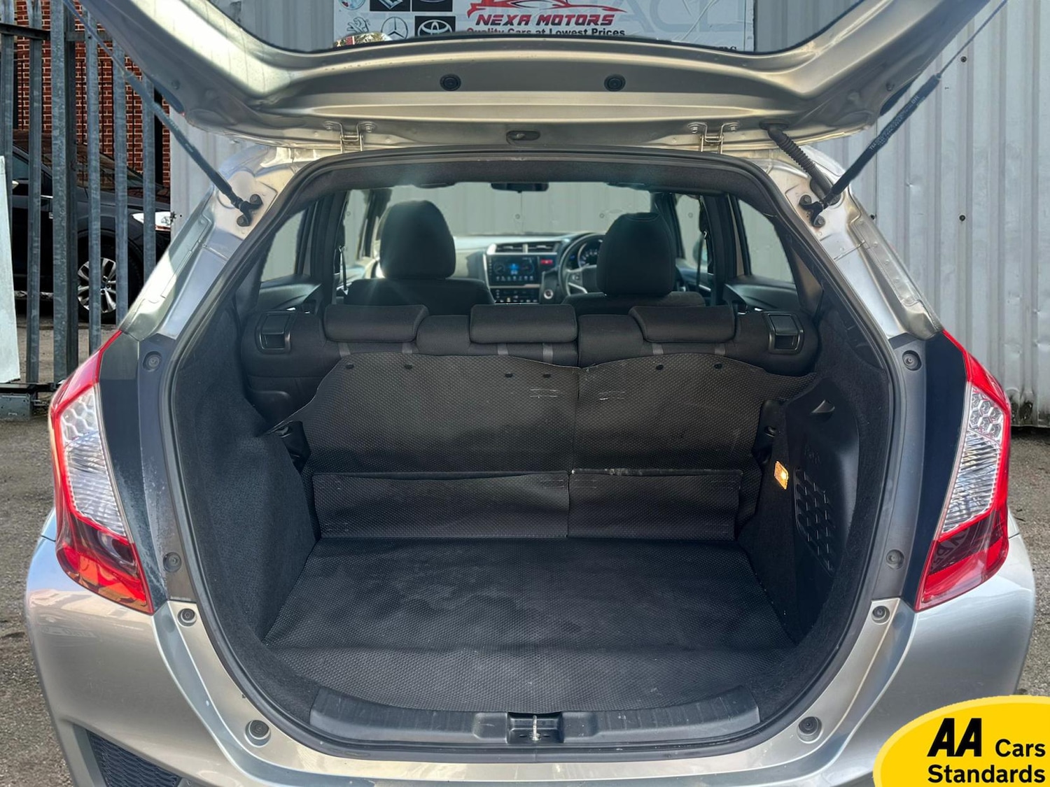 Used Honda Jazz 2015 for sale - 77567447: Photo 11