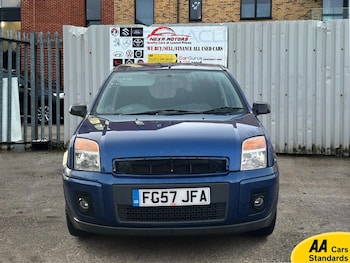 2007 - 1.6 Zetec Climate Hatchback 5dr Petrol Automatic (181 g/km, 99 bhp)