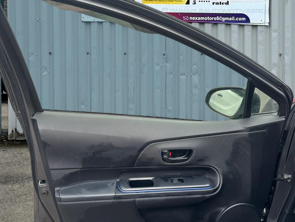 Used Toyota Yaris 2015 for sale - 77819152: Photo 19