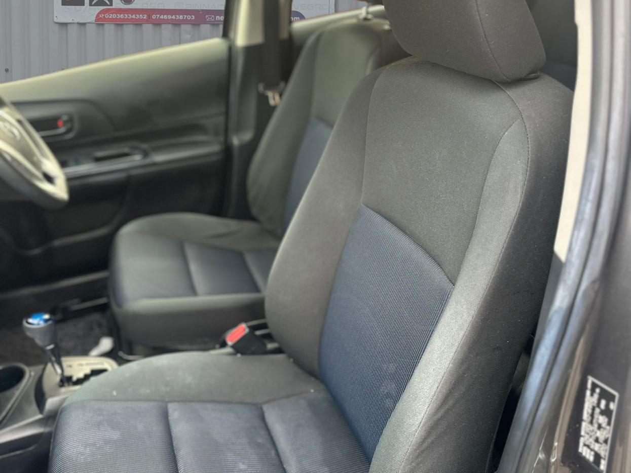 Used Toyota Yaris 2015 for sale - 77819152: Photo 22