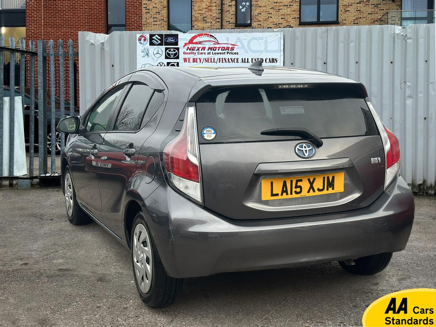 Used Toyota Yaris 2015 for sale - 77819152: Photo 8