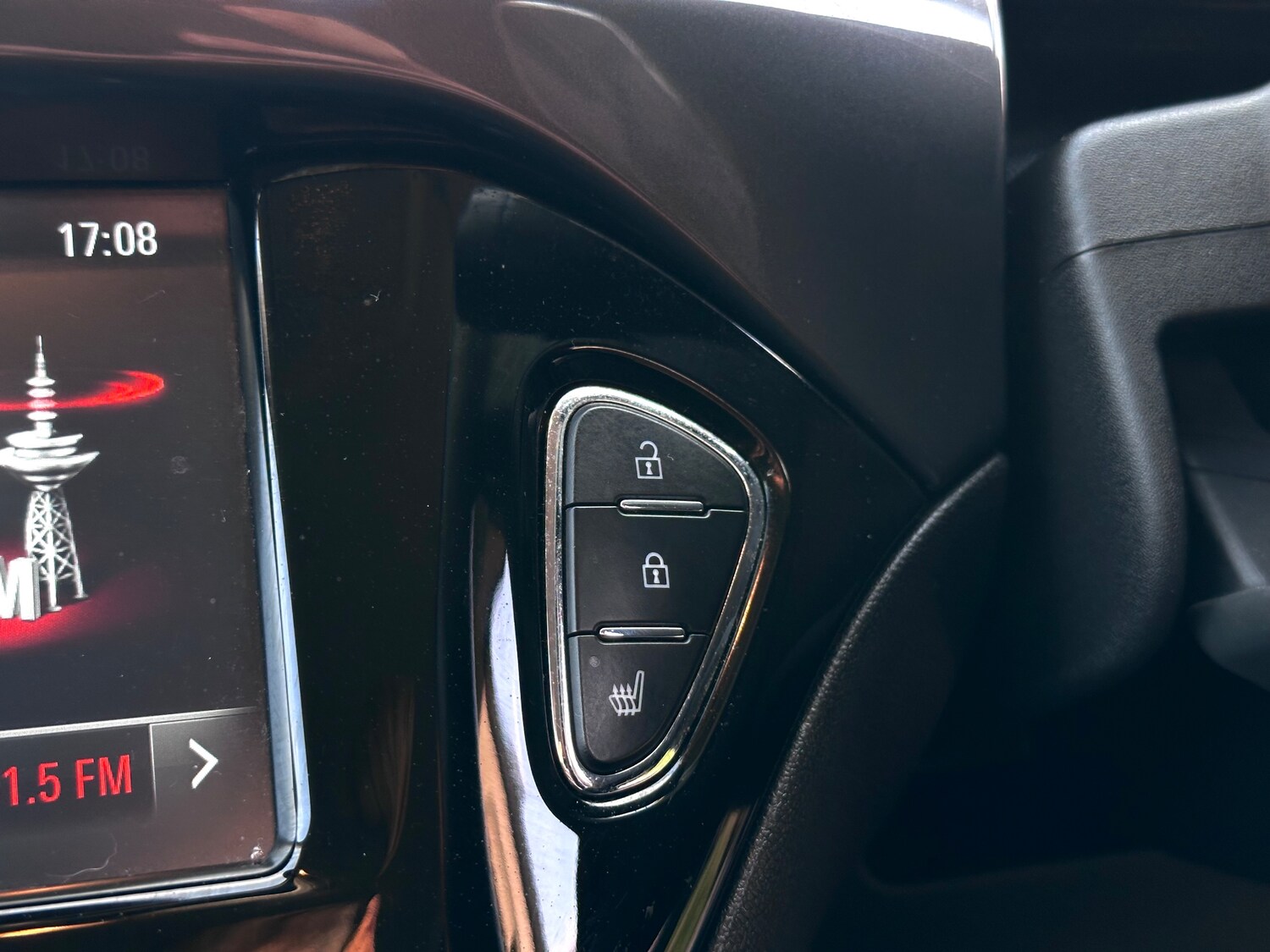 Used Vauxhall Corsa 2016 for sale - 77979113: Photo 23