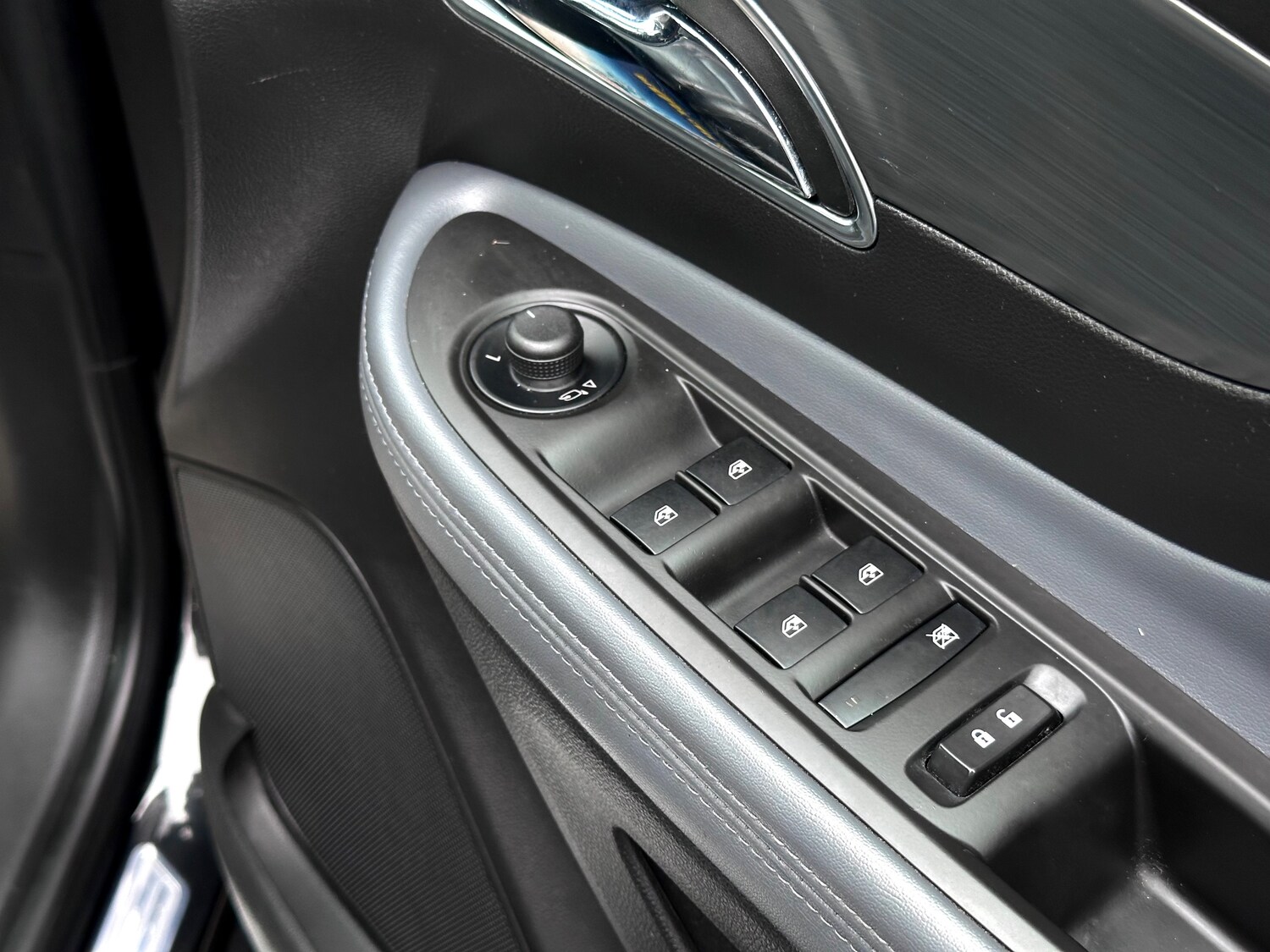 Used Vauxhall Mokka 2015 for sale - 77627697: Photo 28