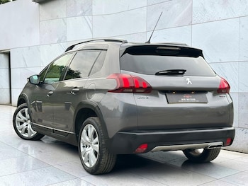 Used Peugeot 2008 2017 for sale - 79507362: Photo