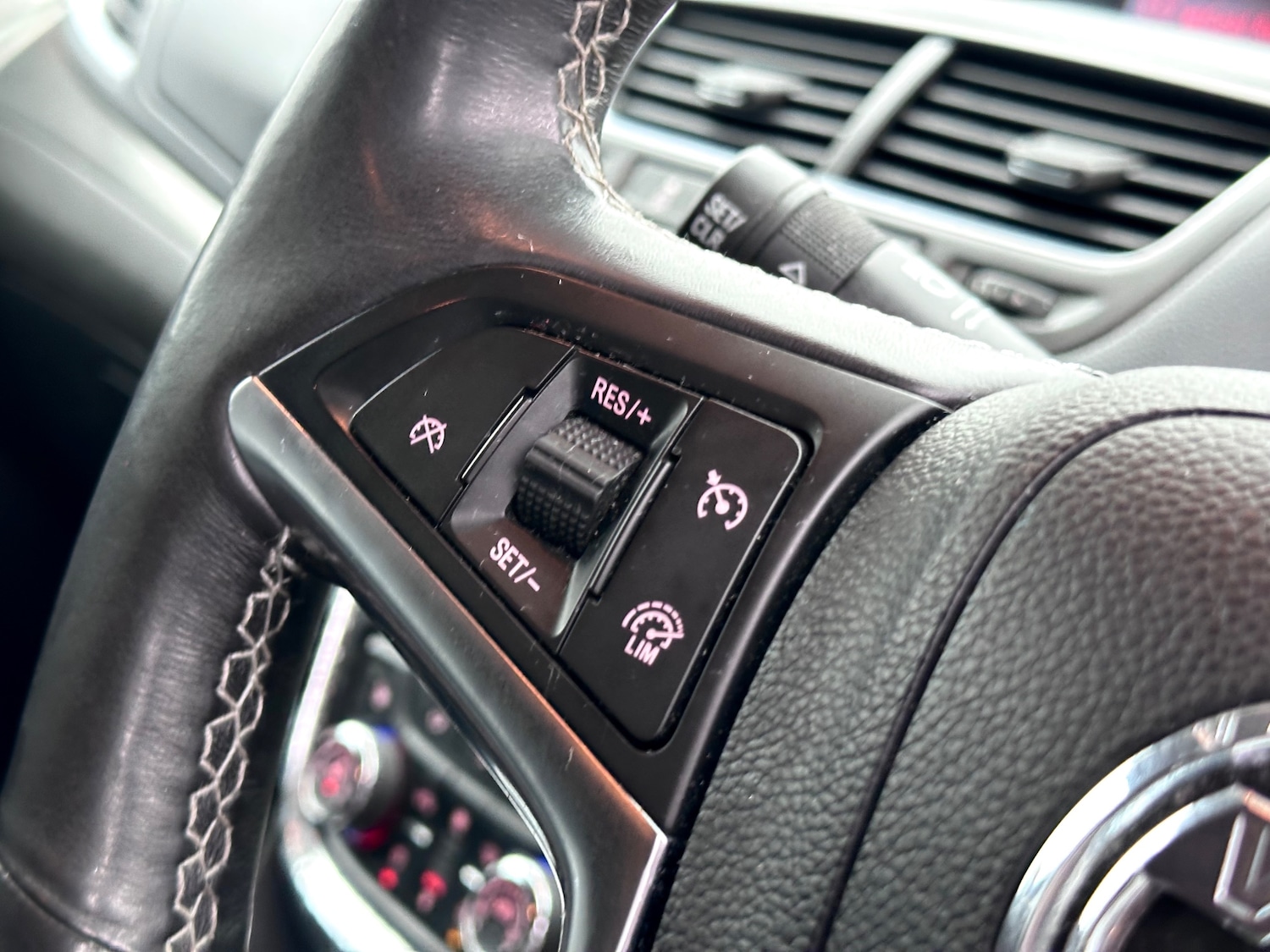 Used Vauxhall Mokka 2016 for sale - 76635939: Photo 29