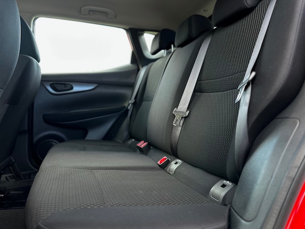 Used Nissan Qashqai 2016 for sale - 75390057: Photo 18